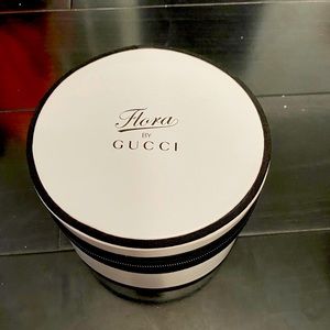 Gucci makeup box/ jewelry box